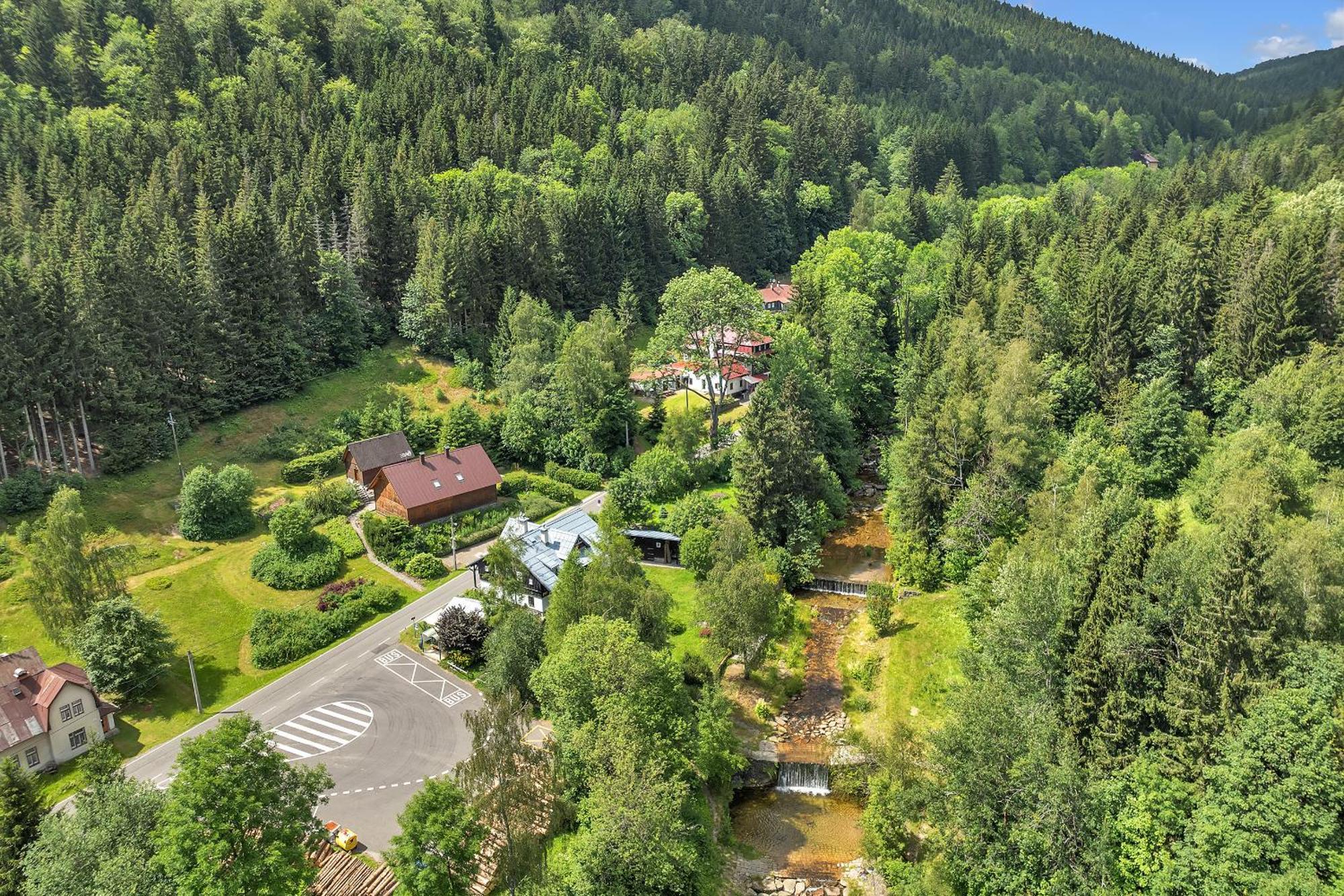 Apartman Pod Marianskou Horou Desná Exteriör bild